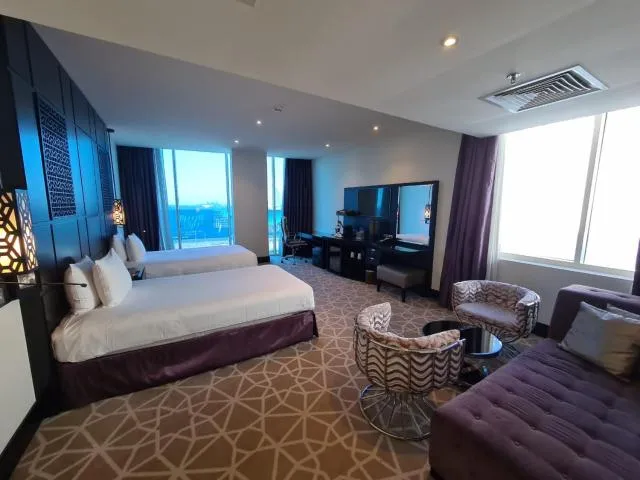  Holiday Inn Dubai Al Barsha, an IHG Hotel - picture  : Bedroom,Property 
