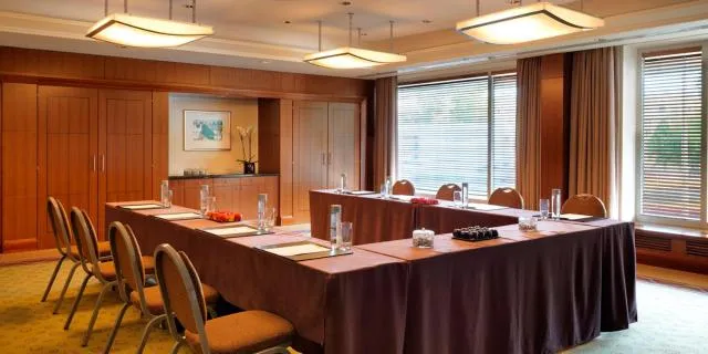  Regent Warsaw Hotel - picture  : Business facilities,Banquet/Function facilities,Property 
