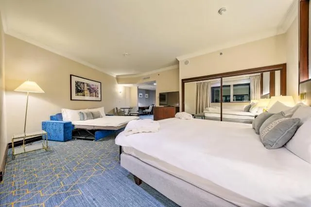  InterContinental Warszawa, an IHG Hotel - picture  : Photo of the whole room,Room 