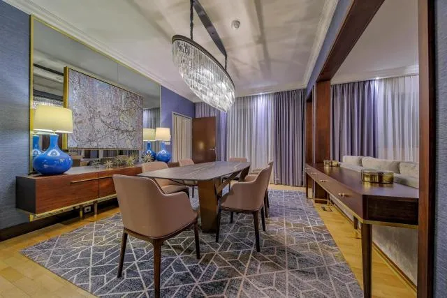  InterContinental Warszawa, an IHG Hotel - picture  : Bedroom,Property 