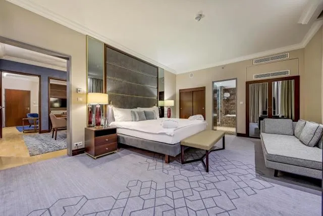  InterContinental Warszawa, an IHG Hotel - picture  : Bedroom,Property 