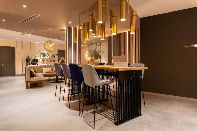  Best Western Plus Congress Hotel Yerevan - picture  : Toilet,Lobby or reception,On site,Property 