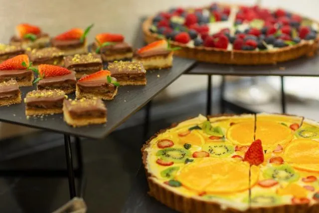  Central Hotel Yerevan - picture  : Food,Breakfast,Property 