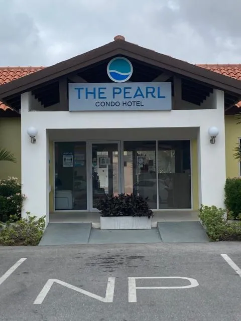  Pearl Aruba - picture  : Facade/entrance,Property logo or sign,Property 