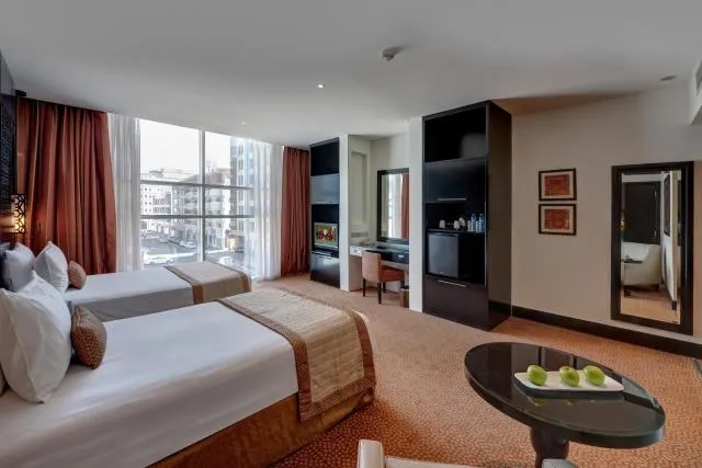  Holiday Inn Dubai Al Barsha, an IHG Hotel - picture  : Bedroom,Property 