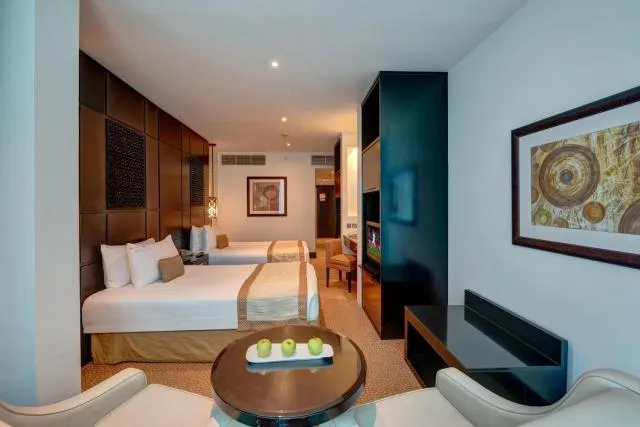  Holiday Inn Dubai Al Barsha, an IHG Hotel - picture  : Bedroom,Property 