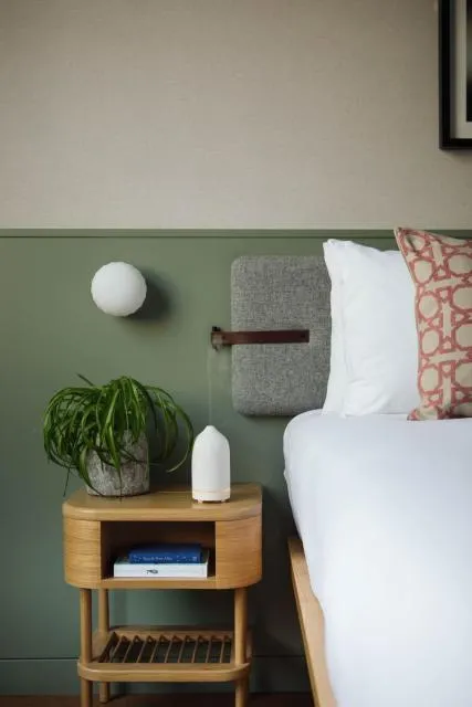  Inhabit, Queen's Gardens - photo  : Zone assise,Chambre à coucher,Propriété 