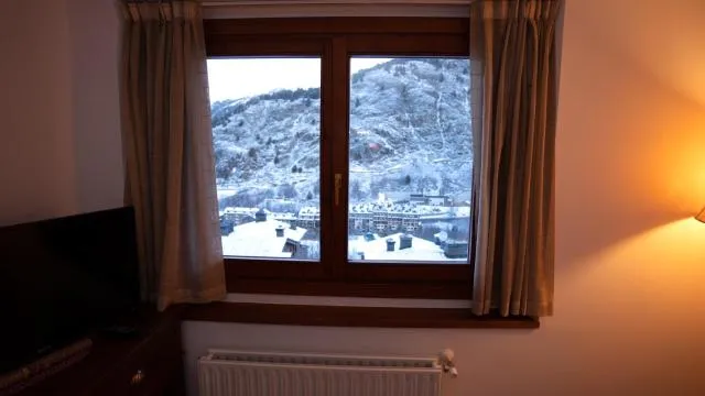  Montmalus Soldeu - picture  : Shower 