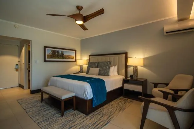  Manchebo Beach Resort and Spa - picture  : Bed,Bedroom,Property 