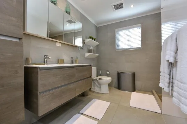  Breathtaking condo with a breathtaking view - picture  : Kitchen/kitchenette,Bathroom 