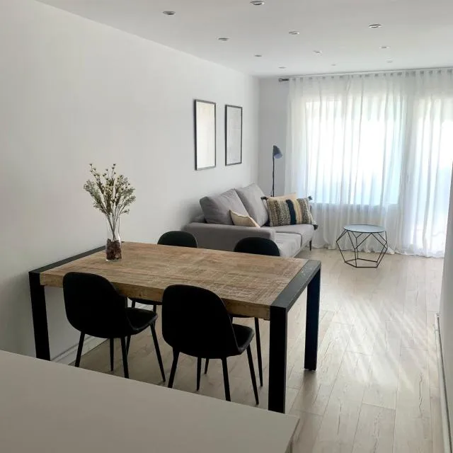  New Apartment La Massana - Telecabina to Bike Park - picture  : Dining area,Living room,Dining area,Property 