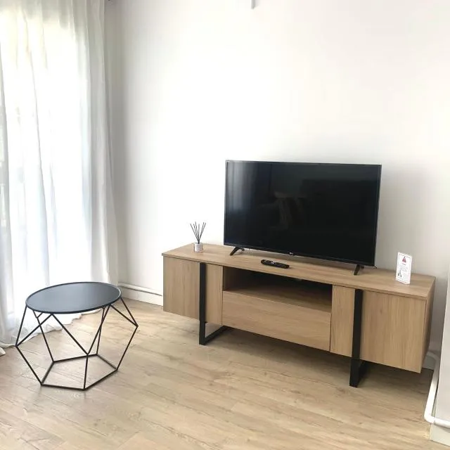  New Apartment La Massana - Telecabina to Bike Park - picture  : TV/entertainment centre,TV and multimedia,Living room,Property 