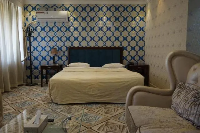  Hotel InterContinental Kabul - picture  : Bed,Bed,Room 