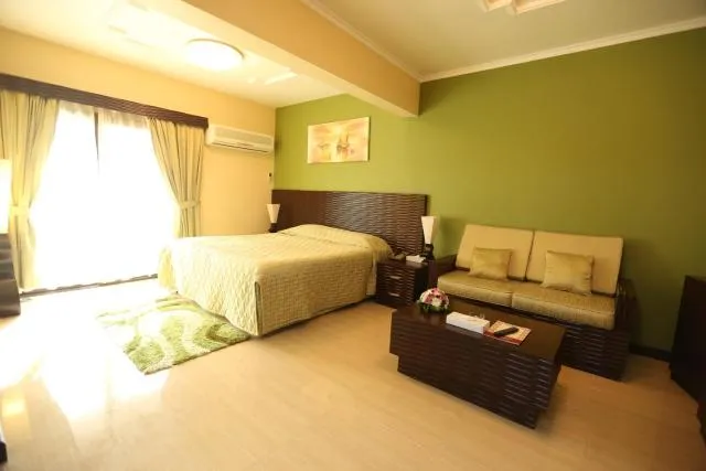  Panorama Hotel Bur Dubai - picture  : Bed,Photo of the whole room,Room 