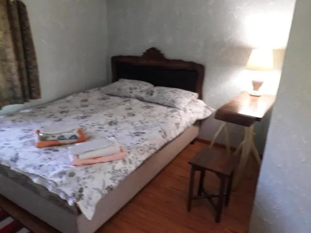  Areni House B&B - picture  : Bed 