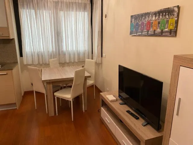  Areny B11 - picture  : TV/entertainment centre 