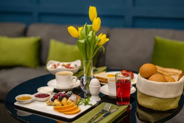  Aurora Hotel By Benefice - picture  : Breakfast,Property 