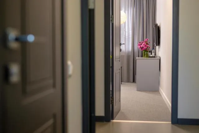  Aurora Hotel By Benefice - picture  : Property building,Property 