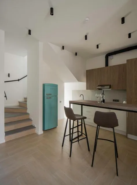  Aurora Luxe - picture  : Kitchen/kitchenette,Dining area,Kitchen or kitchenette,Property 