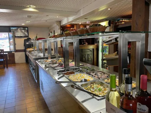  Hotel Avanti - picture  : Food,Property 