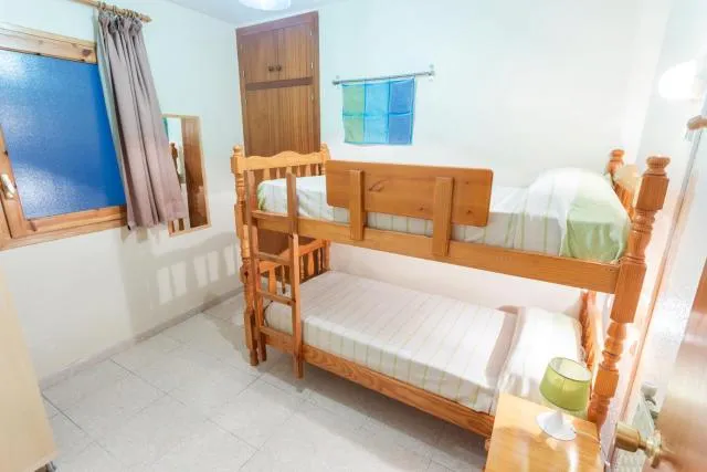  Maia Pedrous - picture  : Off site,Bedroom,bunk bed,Property,Room 