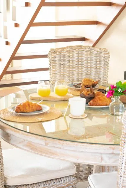  West Rock Villas - picture  : Breakfast,Food,Property 
