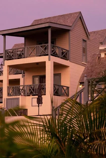  West Rock Villas - picture  : Property building,Property building,Property 