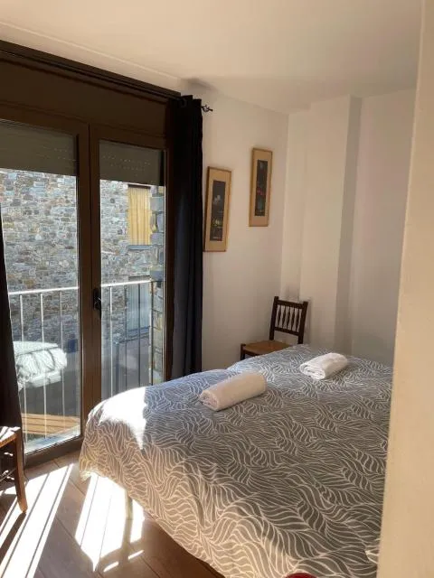  Canillo 3hab by Renttarter - picture  : Bed 