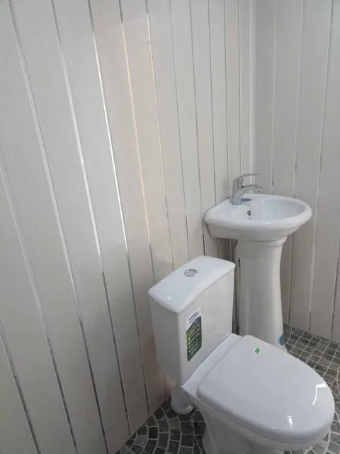  AMOJ B&B and Guest house - picture  : Bathroom 