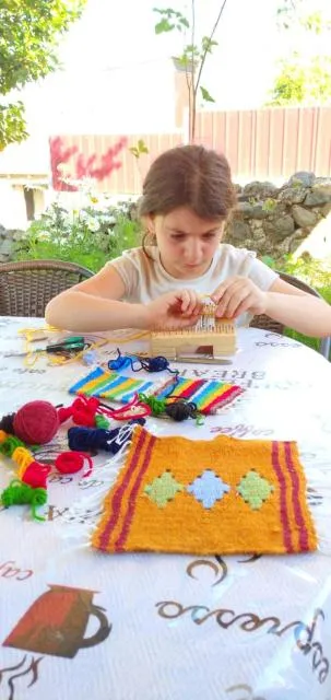  Pottery House - picture  : Children 