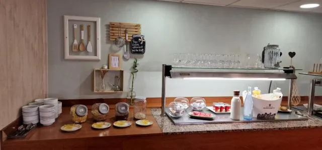  Hotel Comapedrosa - picture  : Buffet breakfast,Property 