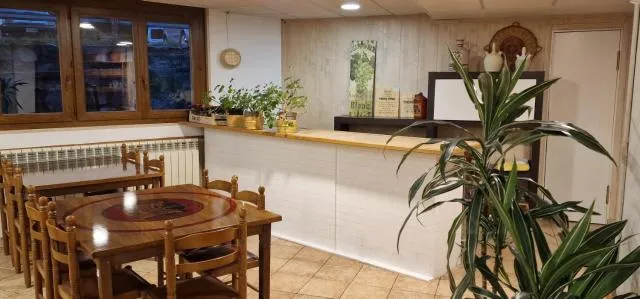  Hotel Comapedrosa - picture  : Toilet,Breakfast,Property 