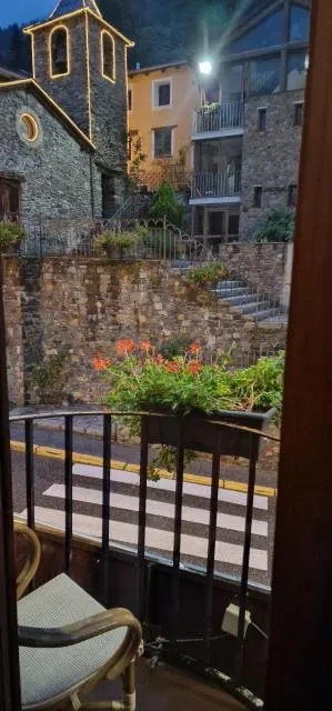  Hotel Comapedrosa - picture  : Street view,Property 