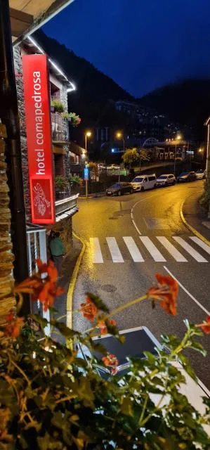  Hotel Comapedrosa - picture  : Street view,Property 