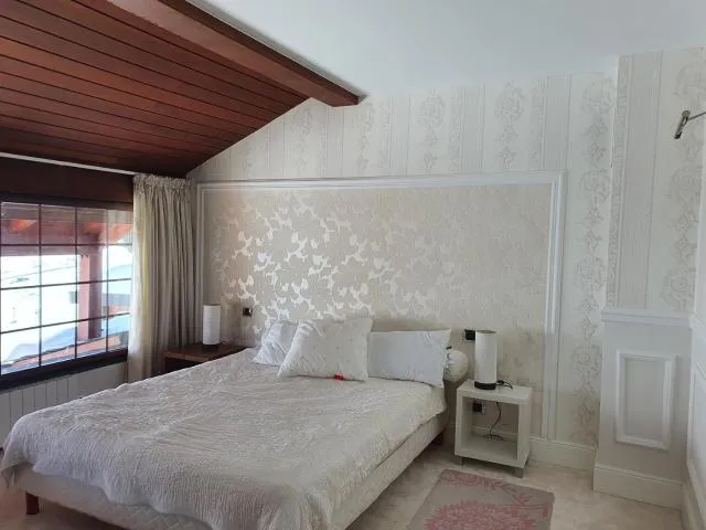  CHALET ROSA DE NEU GRIFOVACANCES - picture  : Bed,Photo of the whole room,Bedroom,Property,Room 