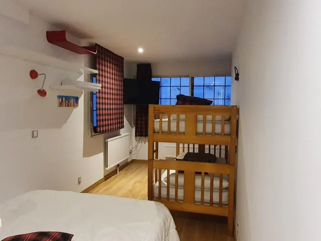  CHALET ROSA DE NEU GRIFOVACANCES - picture  : Bed,Photo of the whole room,bunk bed,Room 