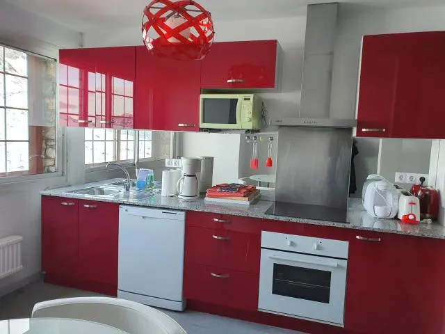  CHALET ROSA DE NEU GRIFOVACANCES - picture  : Kitchen/kitchenette,Coffee/tea facilities,Kitchen or kitchenette,dishwasher,stove,toaster,Property 