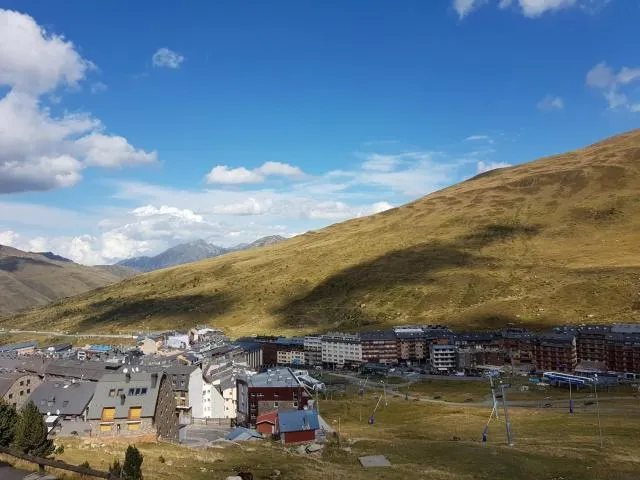  CHALET ROSA DE NEU GRIFOVACANCES - picture  : Nearby landmark,Natural landscape,Mountain view,Property 