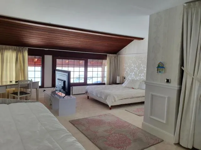  CHALET ROSA DE NEU GRIFOVACANCES - picture  : Bed,Photo of the whole room,Bedroom,Property,Room 