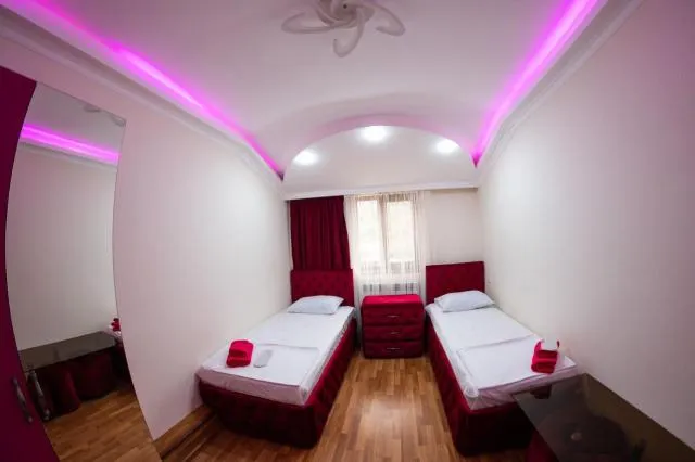  Hovasapyan's Family Guest House - picture  : Bed,Photo of the whole room,Bedroom,Property,Room 
