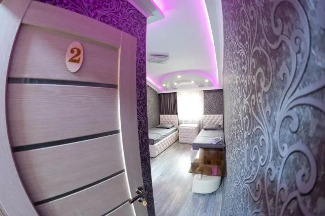  Hovasapyan's Family Guest House - picture  : Bed,Bathroom,Photo of the whole room,Bedroom,wardrobe,Property,Room 