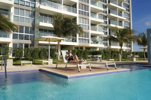  Stunning beachfront apartment with private jacuzzi - cover picture 