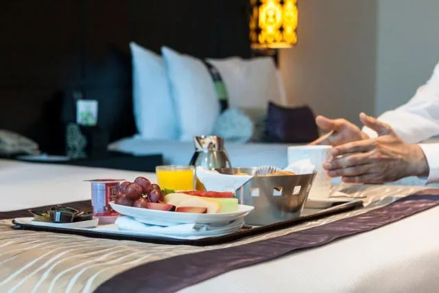  Holiday Inn Dubai Al Barsha, an IHG Hotel - picture  : Photo of the whole room,Room 