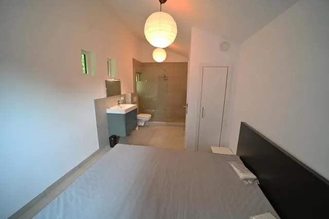  Rabais 57-58 - picture  : Kitchen/kitchenette,TV/entertainment centre,Bed 