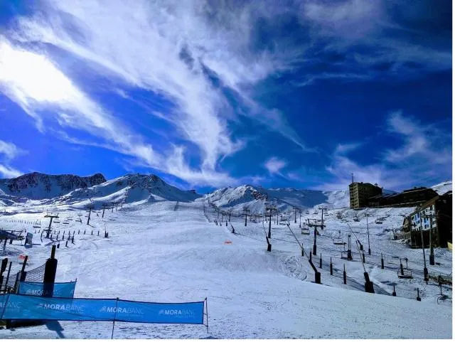  Consuegra 2 GRIFOVACANCES - picture  : Shower,Skiing,Property 