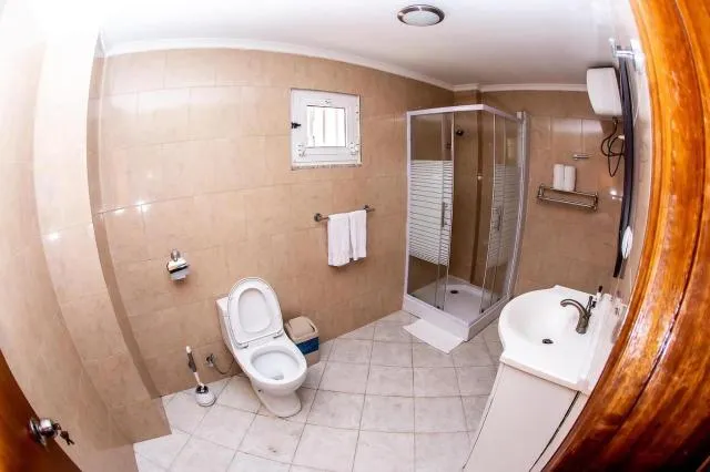  Brisotel - Beira Mar - photo  : Douche,Toilettes,Salle de bain,Salle de bain,bidet,les serviettes,Propriété 