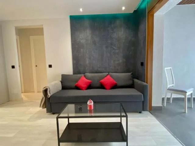  Prober Comapedrosa - picture  : Seating area 