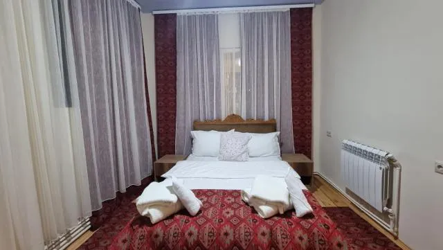  Deghceni club - picture  : Bed 