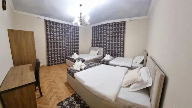  Deghceni club - picture  : Bed 