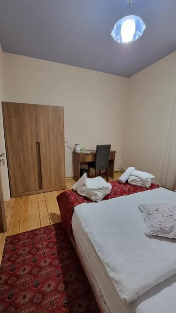  Deghceni club - picture  : Bed 